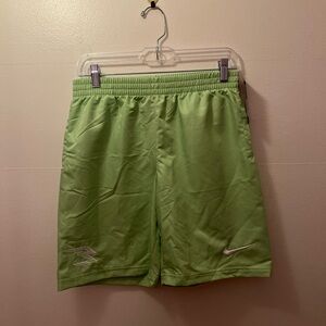 BNWT NIKE Green Athletic Shorts